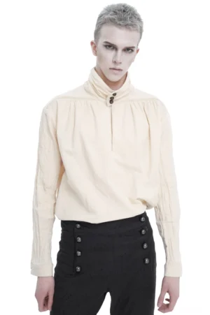 Beige Gothic Stehkragen Baumwollhemd für Herren, Frontansicht auf männlichem Model mit langen Ärmeln, besticktem Spitzentrim und charakteristischem Stehkragen