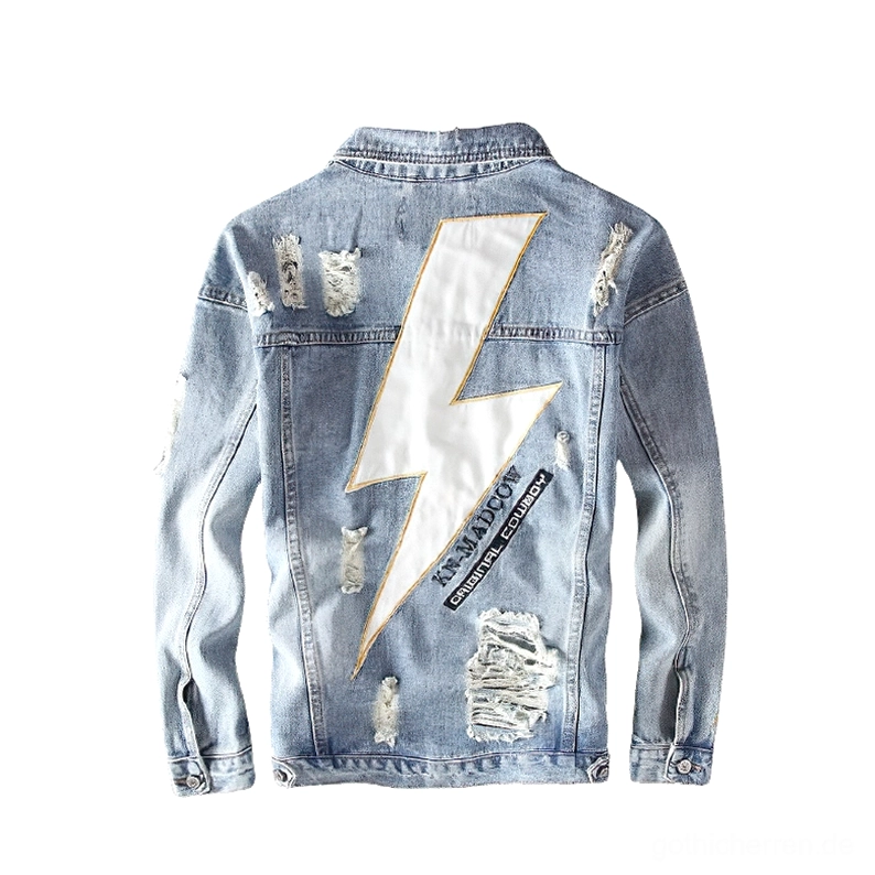Große Blitzschlag-Grafikdrucke auf Rückenpanel der Gothic Denim Jacke mit ausgefransten Kanten und distressed Details