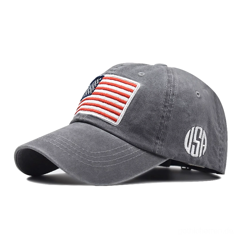 Dunkelgrau gewaschene Gothic USA Flagge Baseball Cap mit verstellbarem Verschluss, Studio-Beleuchtung Produktfoto, raffinierte Graunuance mit verstellbarer Passform