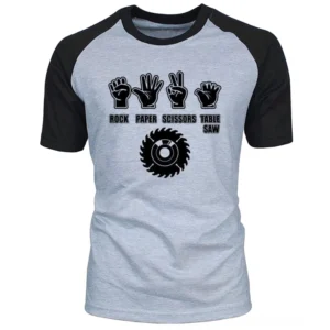 Herren Raglan T-Shirt mit dunklem Humor Grafik-Druck, meliertes Grau mit schwarzen Ärmeln, schwarze Tischkreissäge und Rock-Papier-Schere-Textur, Gothic Streetwear