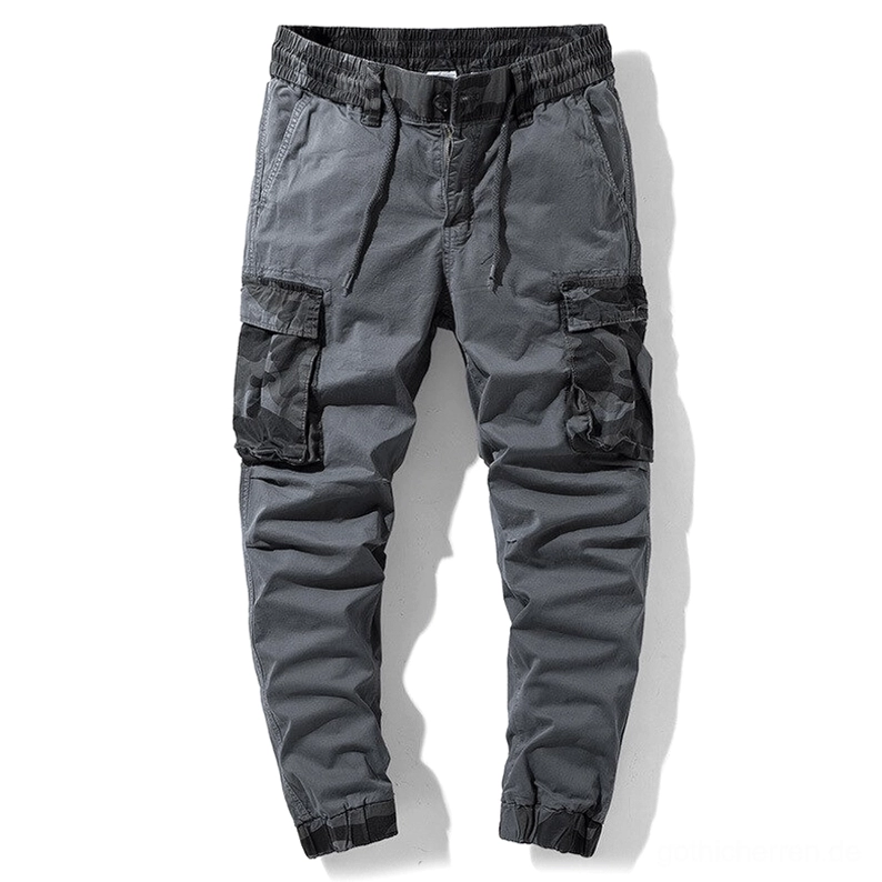 Dunkelgraue Gothic Cargo Joggers mit Tarnfleck-Taschen Vorderansicht Streetwear Alternative Hose