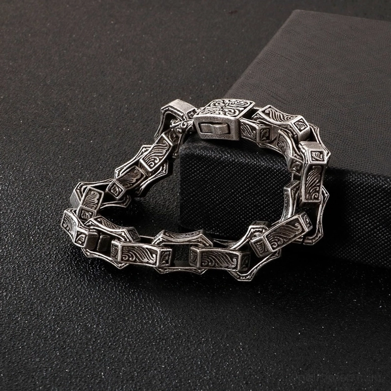 Edelstahl gothic Herrenarmband Punk Ästhetik – Rebellisches Design alternative Mode statement Armband