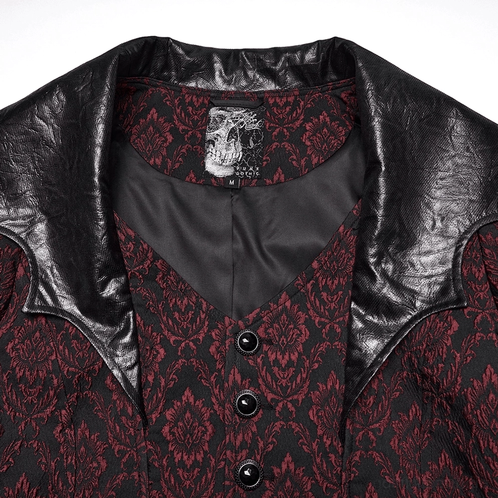 Nahaufnahme des Fledermaus-Kragens mit schwarzem Kunstledereinfassung und feinem Jacquard-Damaskus-Stoffmuster im Hintergrund