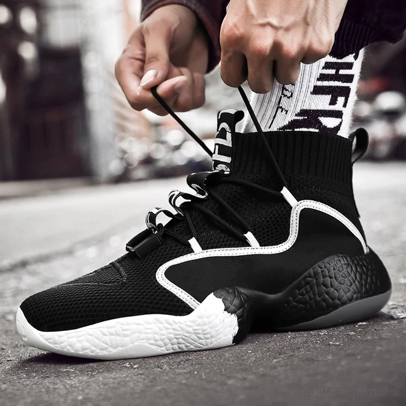 Goth-inspirierte High-Top Schnür-Turnschuhe mit kühnem Design und strapazierfähiger Gummi-Außensohle Casual-Wear Schuh Alternative
