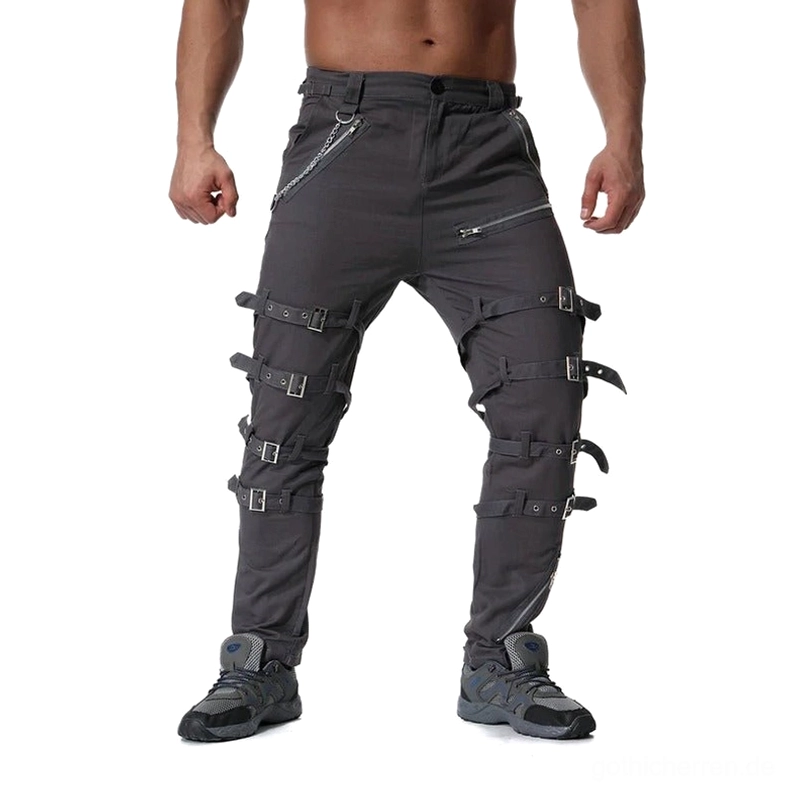 Gothic Cargo Hose Bein-Nahaufnahme mit Schnallen-Straps und dekorativen Metallreißverschlüssen Detailhardware