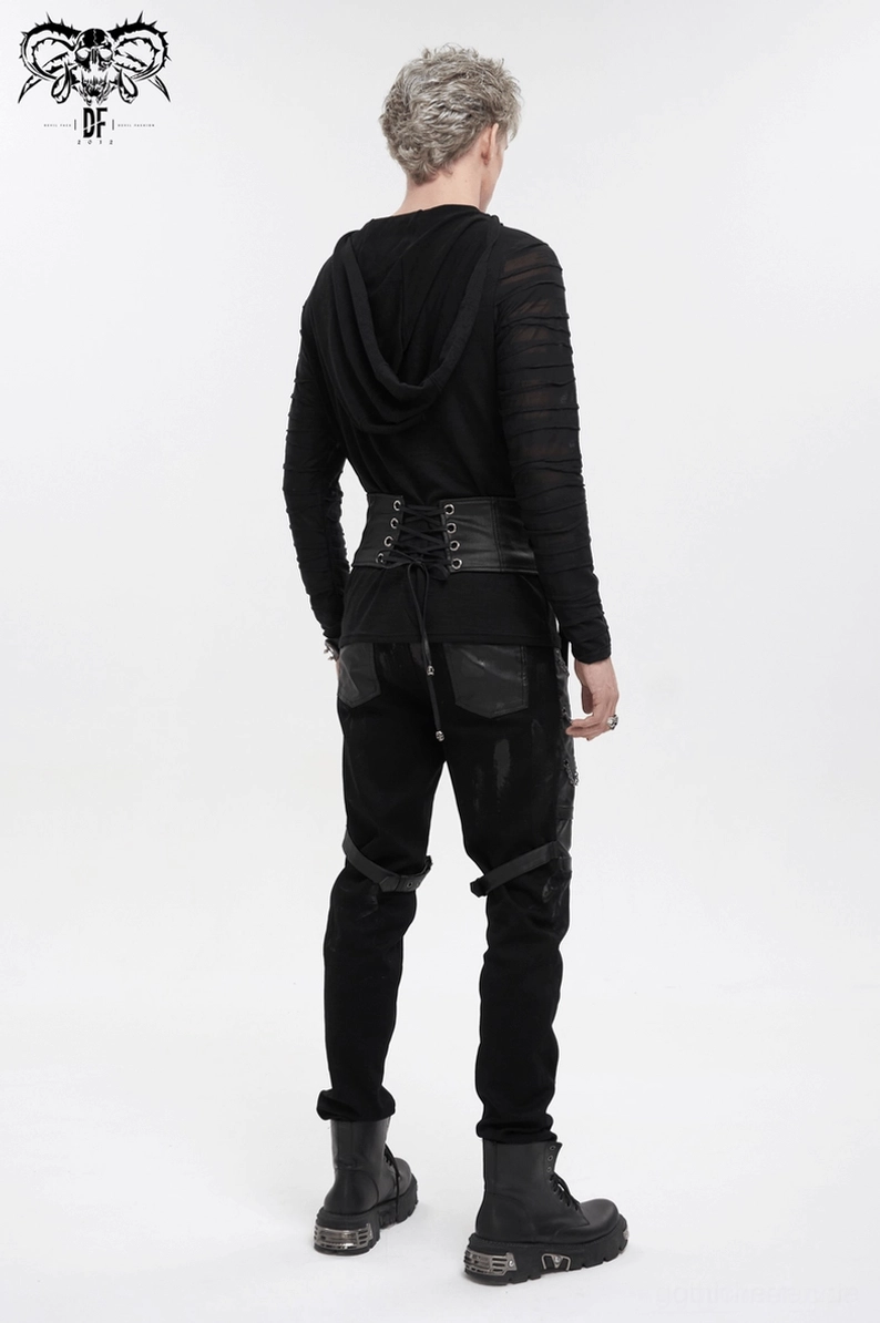 Detaillierte Ansicht des gotischen Decussate-Ösenschärpen-Korsettgürtels mit Handwerkskunst und Alternative-Subkultur-Styling-Demonstration