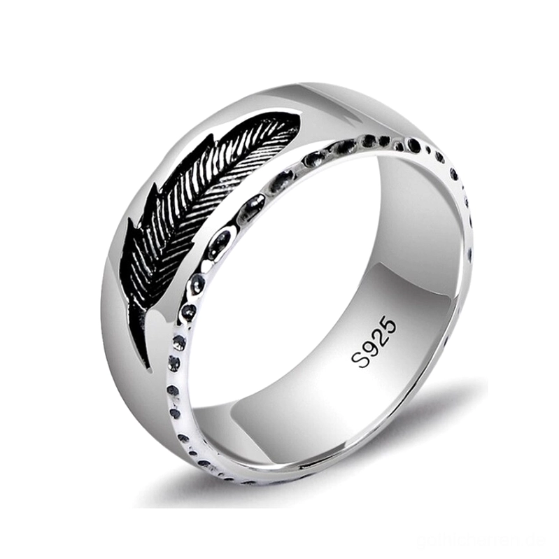 Gothic Federfeder Sterling Silber Ring Unisex – 3/4 Schrägansicht mit gravierten Federn und Punktrand auf polierter S925 Silberband