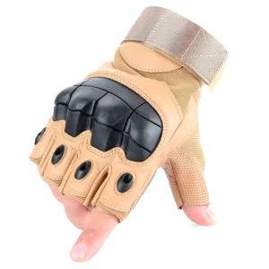 Braune Gothic fingerlose Tactical Handschuhe mit verstärktem Knöchelschutz und verstellbarem Velcro-Handgelenkriemen, zeigt PU-Lederkonstruktion, atmungsaktive Mesh-Einsätze und schwarze Knöchelrüstung, perfekt für gotische Alternative Subkultur und urbane Exploration