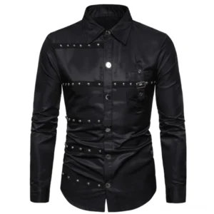 Schwarzes Industrial Gothic Hemd mit vollständiger Nieten-Strap-Dekoration und Metallschnatten - authentischer Darkwave-Look