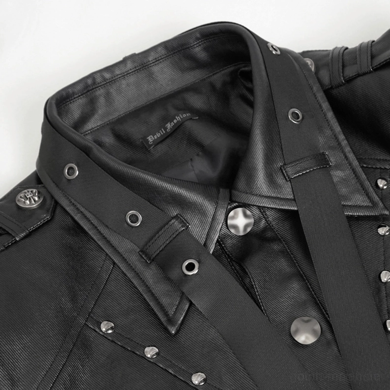 Gothic-Jacke Ausschnitt Nahaufnahme Metalldruckknöpfe Kragenösen inneres Marken-Label Leder-Textur Nieten