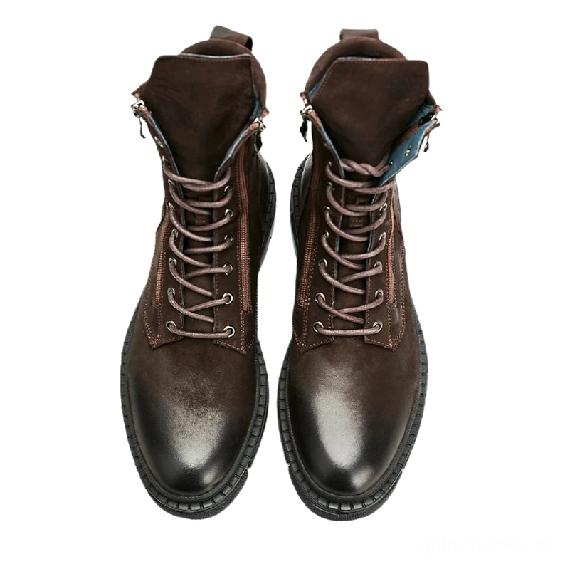 Dunkle braune Lederstiefel Vorderansicht mit abgerundeter Zehenform und Schnürverschluss - gothische Combat-Boots mit echtem Rindsleder