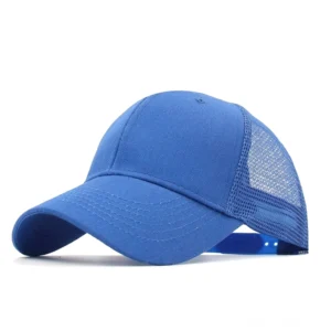 Royal Blue Gothic Mesh Baseball Cap mit atmungsaktivem hinteren Panel – verstellbarer Unisex Dark Fashion Trucker Cap für Goth und Cyber-Goth Enthusiasten