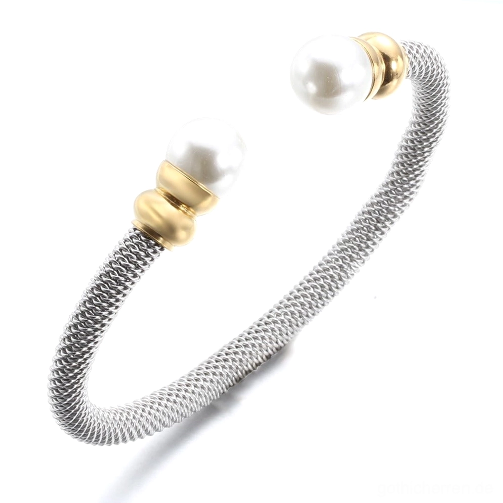 Offenes Cuff Gothic Perlen Armband mit geflochtenem Silbermetall und weißen Perlen – seitliche Schrägansicht Detail