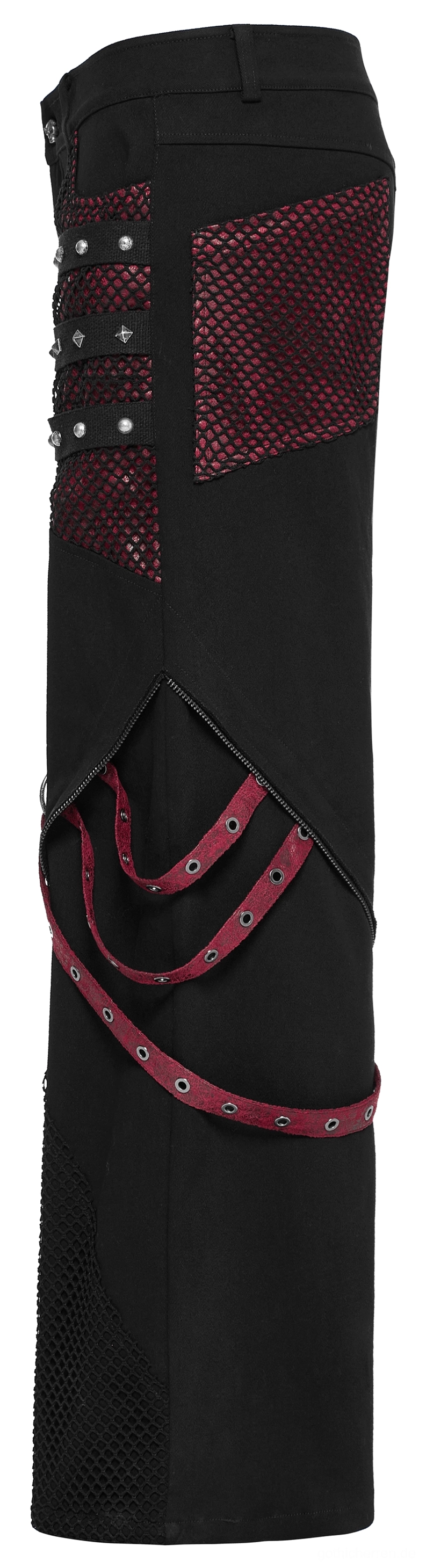 Seitliche Flat-Lay Perspektive der Gothic Schlaghose mit gekreuzten weinroten Kunstleder-Harness-Riemen und Mesh-Obertasche