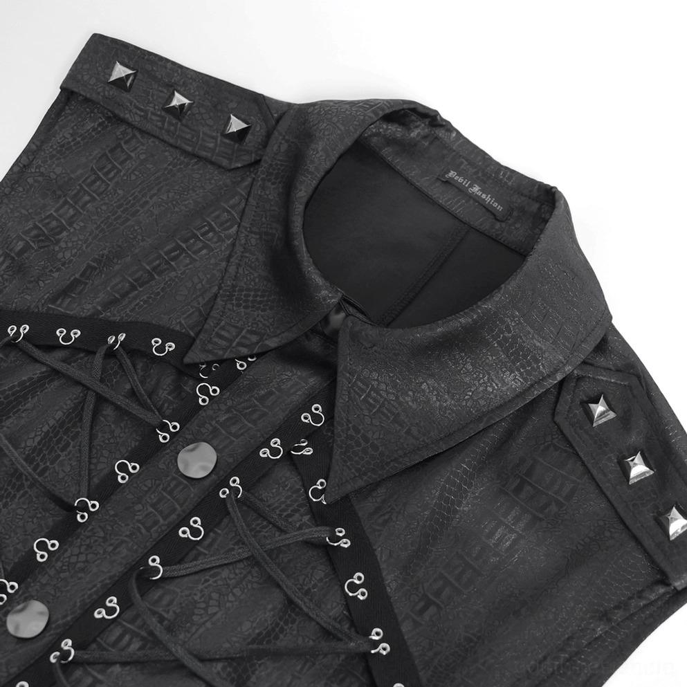 Nahaufnahme des Gothic Shirt Kragens mit Metallösen-Schnürung und Hardware-Handwerk - strukturierter Kragen-Detail
