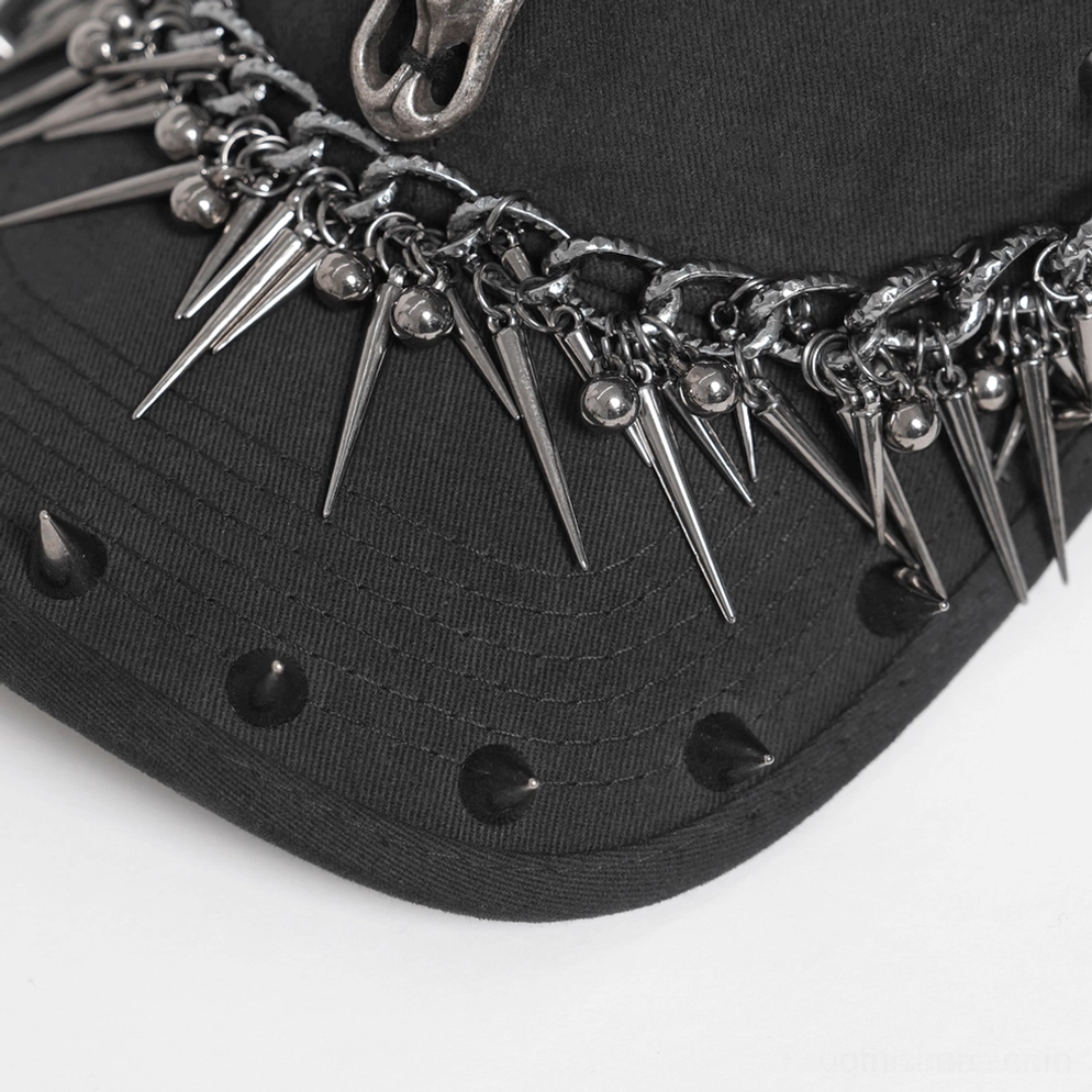 Metallspitzen Gothic Baseball Kappe mit Bullschädel-Plakette – alternative Winkelansicht zeigt Gesamtdesign und Verzierungen