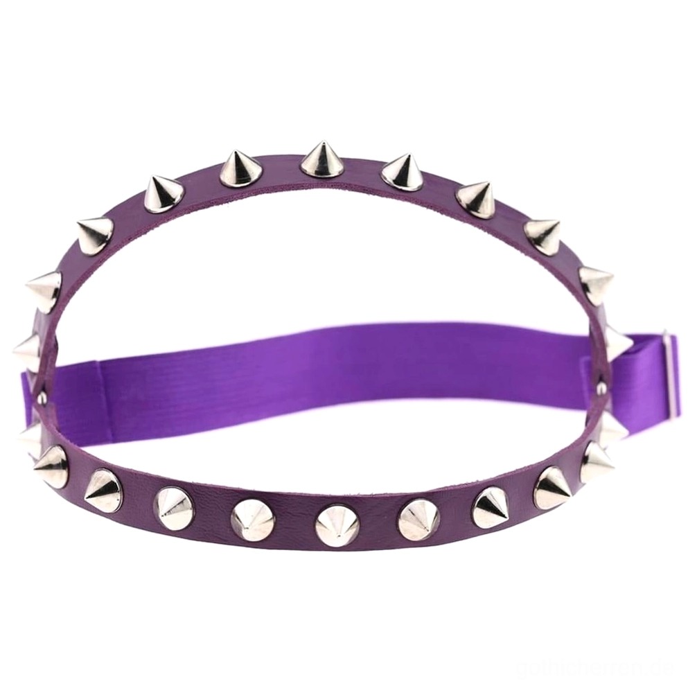 Violetter Gothic Spiked Knee Garter mit silbernen Metallnieten und verstellbarer Schnalle, düstere Gothic-Ästhetik-Farbvariante, Premium-Leder-Harness