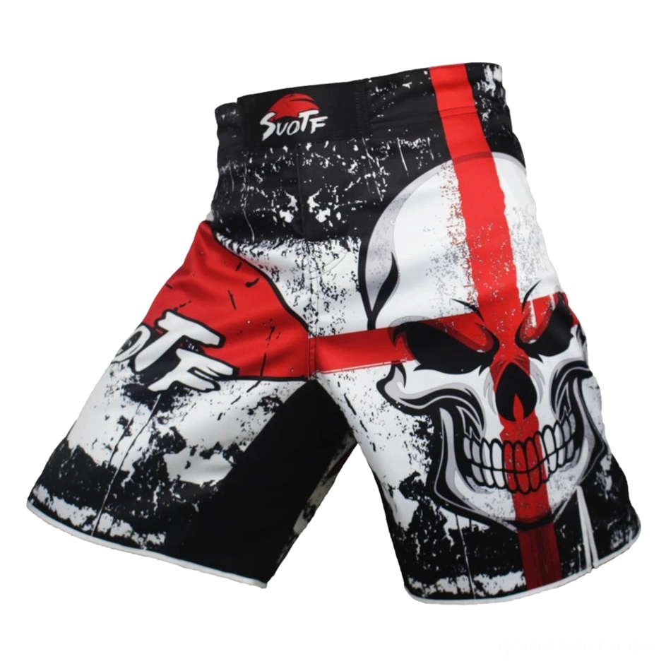 Flache Vorderansicht der abgenutzten schwarzen Gothic-Shorts mit großem zentriertem roten Totenkopf-Kreuz-Print und vollem Grafikdisplay, Marken-Taillenband sichtbar