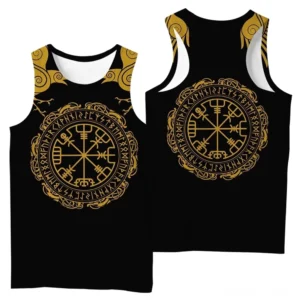 Gothic Viking Muskelshirt in Schwarz-Gold Dreiviertelansicht, detaillierte Sicht auf Vegvisir-Kompass und Runenmuster, Raben-Schulterverzierungen auf Polyester-Ripstop-Material, gotischer Stil