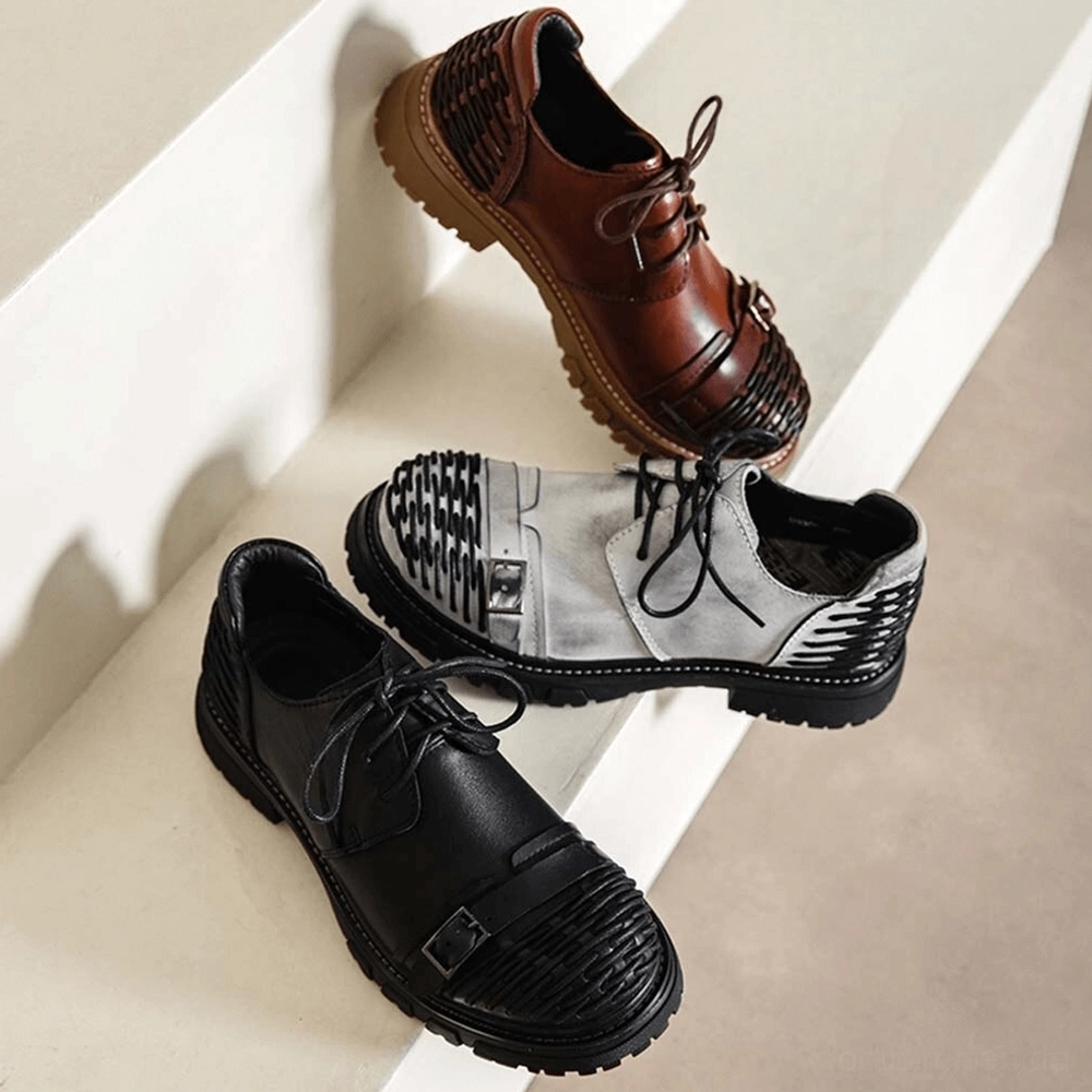 Grau distressed Gothic Plateau Schnürstiefel flache Ausstellung Gesamtstiefel-Profil Schnürung Seitenansicht