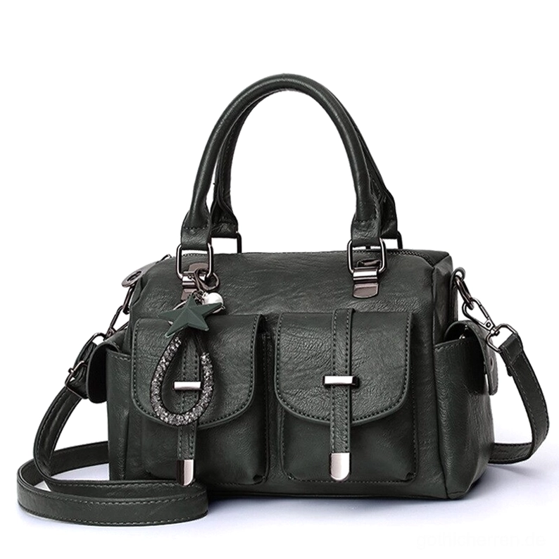 Dunkelgrüne gotische Lederschultertasche mit Stern-Anhänger – hexenhaft mystische Handtasche mit abnehmbarem Gurt und okkultem Design