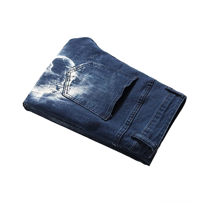 Hellblaue gotische Totenkopf-Denim-Jeans mit Bleichmittel-Druck-Effekt und Streetwear-Design-Präsentation