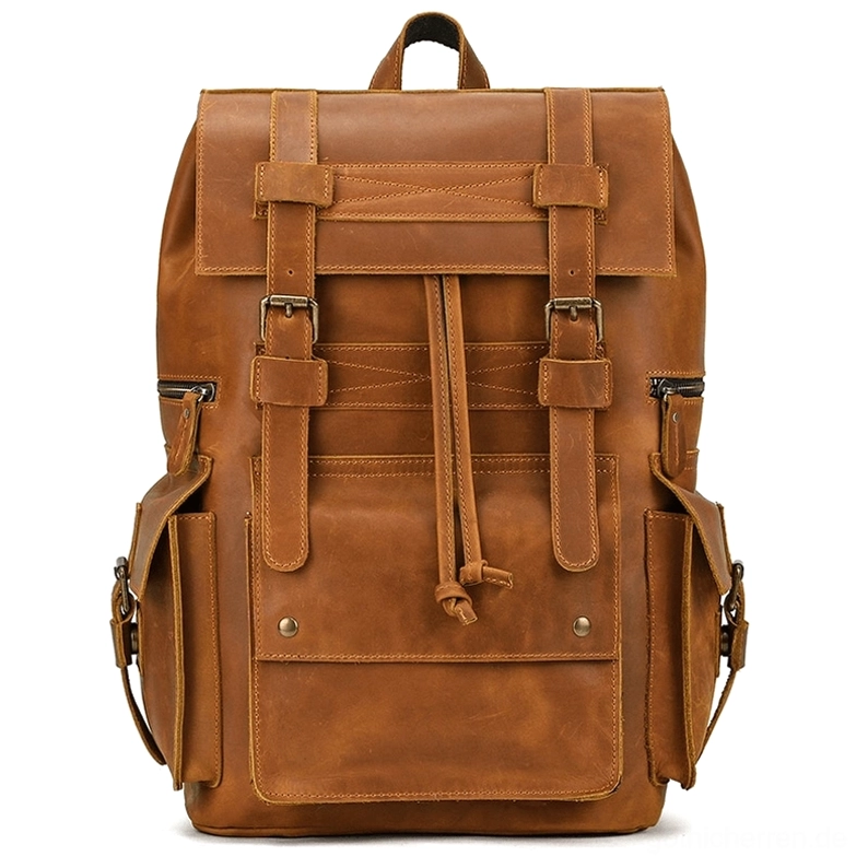 Hell-Tan echtes Leder Gothic Rucksack mit Vintage-Finish und mehreren Außentaschen - komplette Vorderansicht Vintage-Charme