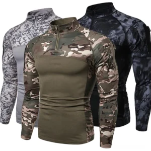 Herren Gothic Tactical Camo Pullover in Schwarz und Olivgrün mit 1/4 Zip-Kragen und Farbblock-Design, Front-Dreiviertelsicht zeigt mehrere Farbvarianten