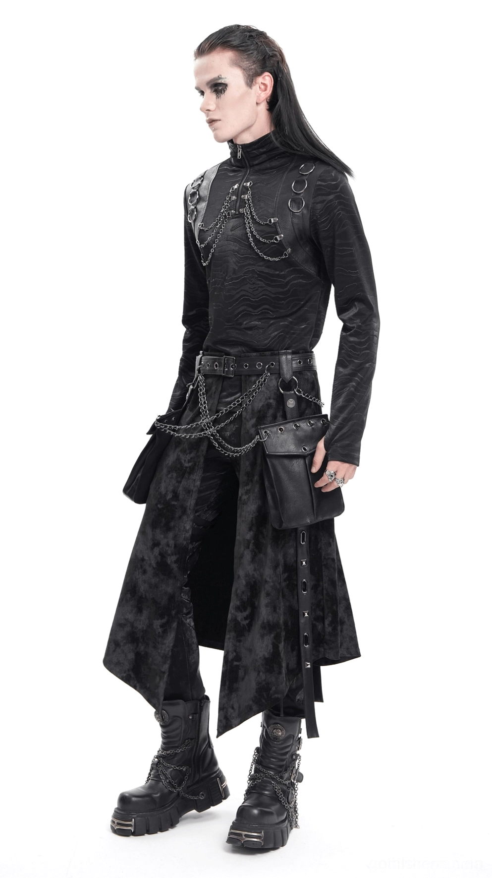 Männerrock Gothic Leder- und Kettenanbindung abnehmbare Elemente Hardware-Details funktionale Accessoires und Komponentenübersicht