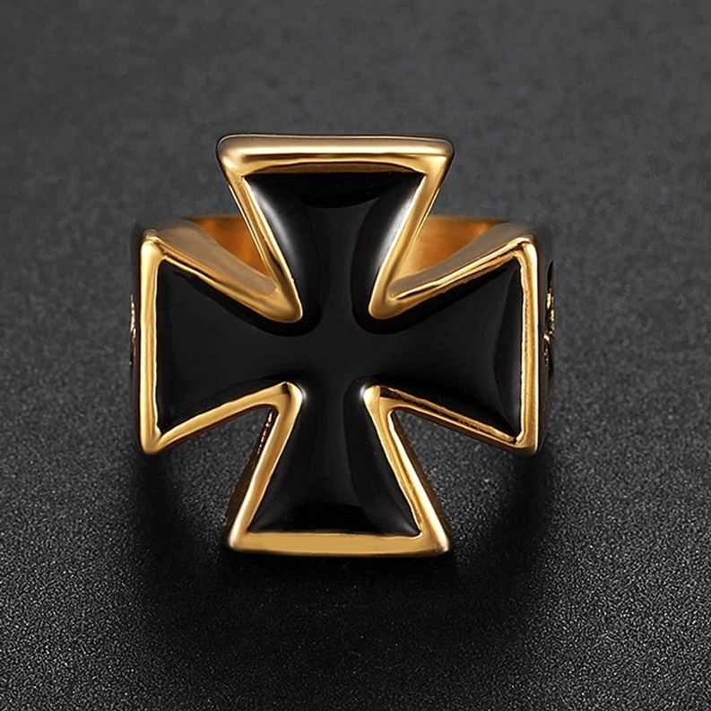 Gothic Keltisches Kreuz Edelstahl Bikerring 360 Grad Ansicht Produktpräsentation Silber Gold Variante