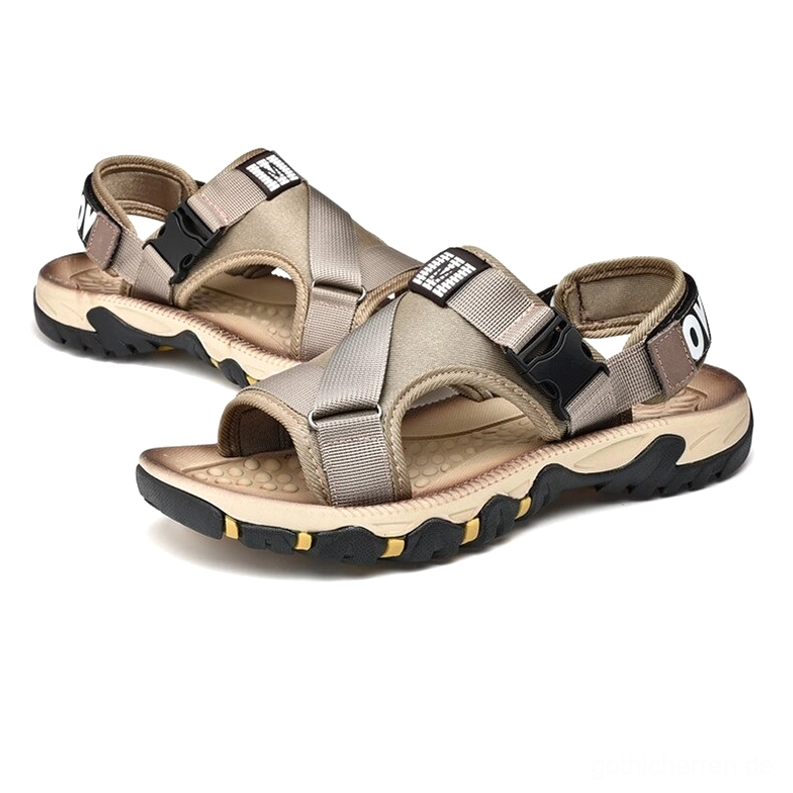 Alternative Fashion Sandalen in Khaki-Farbe mit verstellbarem Schnallenverschluss und maschinengenauer Netzriemchen-Konstruktion, flache Seitenansicht studio