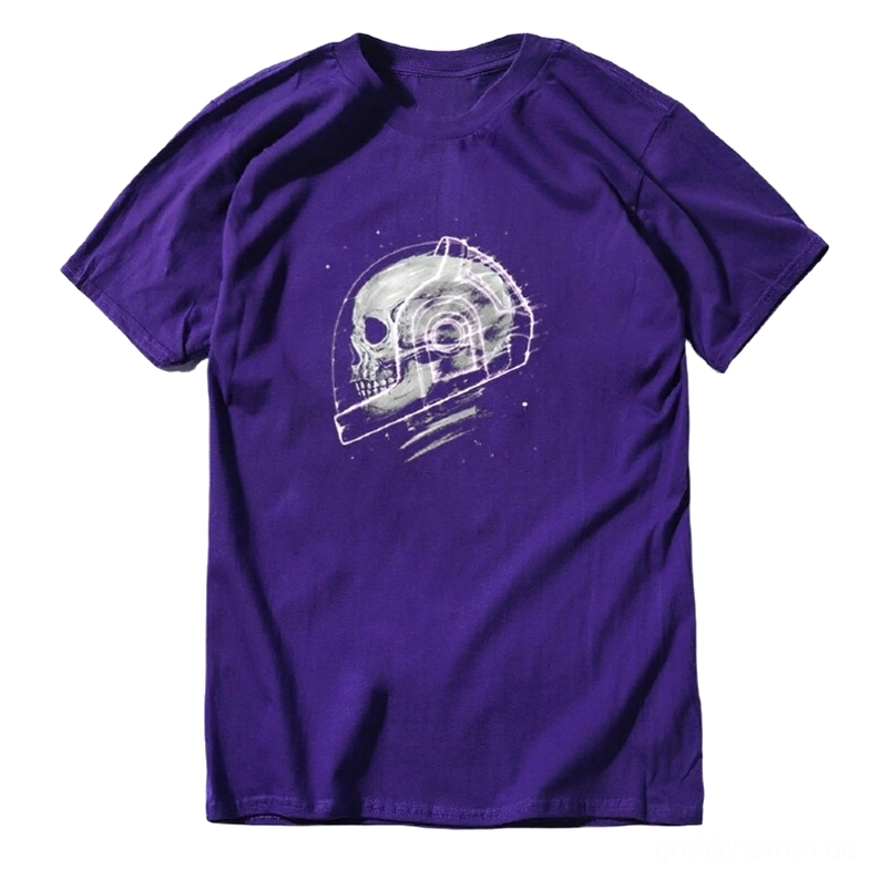 Tiefes Violett kosmisches Skelett Grafik Gothic Kurzarm Tee Flat Lay volle Vorderseite, Weltraum-Totenkopf-Print Design auf Baumwoll-T-Shirt