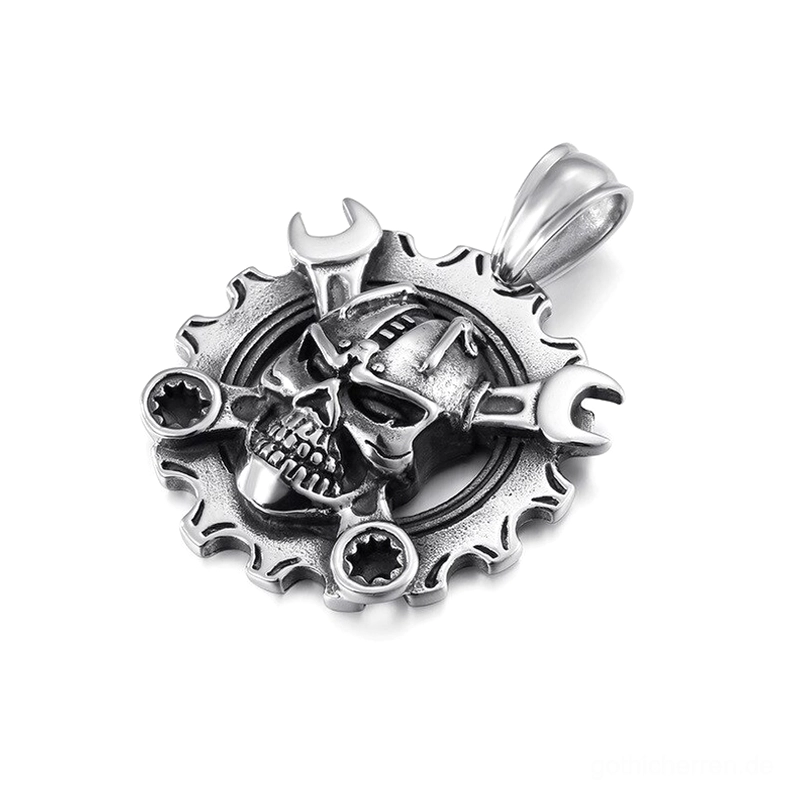 Seitenansicht des mechanischen Totenkopf-Kettenhängers mit 3D-Metalltextur und Industrial Zahnrad Schraubenschlüssel-Rahmen Detail