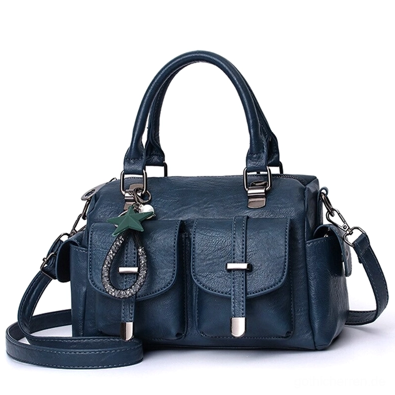 Marineblaue gotische Lederschultertasche mit Stern-Anhänger – sophisticated Dark-Romance Handtasche mit eleganten okkulten Design-Details