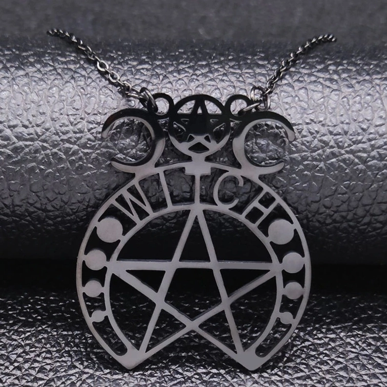 Pentagramm Hexen Gothic Halskette Anhänger Schwarz poliert Finish Statement Schmuck Dark Aesthetic Vorderansicht