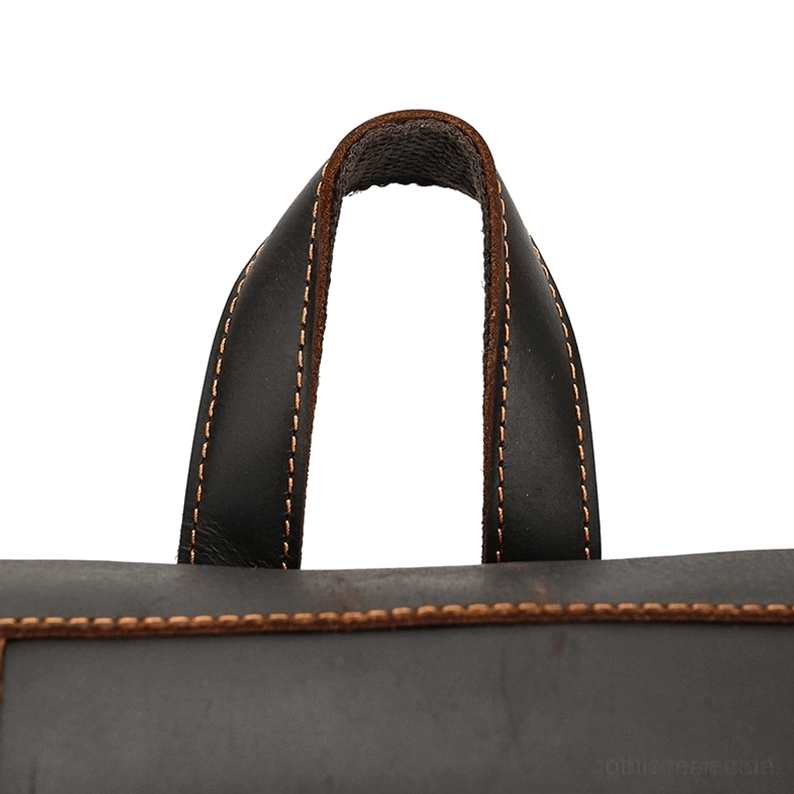 Premium echtes Leder Gothic Rucksack Vorderpanel mit Schnallenverschlüssen und ästhetischem Detail - Design