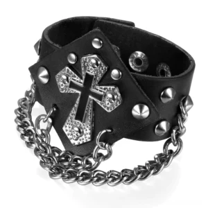 Punk Gothic Armband Seitenansicht zeigt verstellbare Druckknöpfe doppelte Sicherheitsverschlüsse und Kettendetail Verschlusssystem