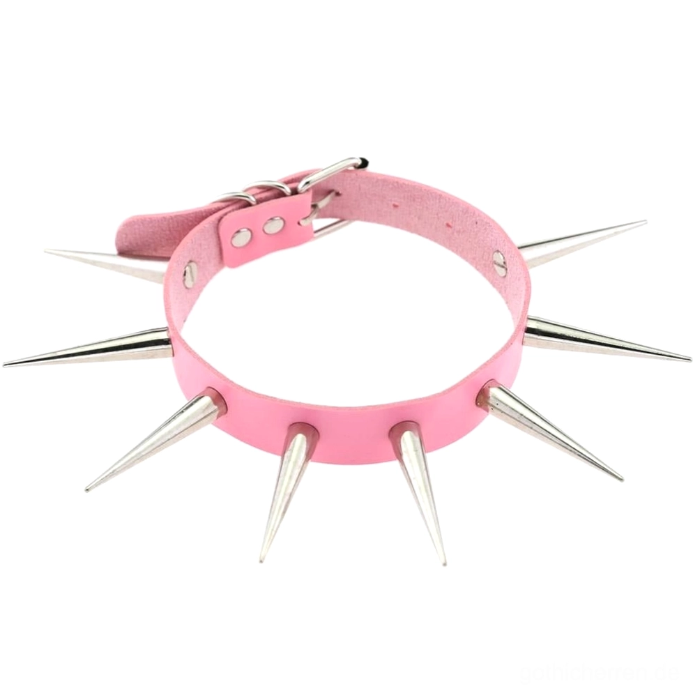 Rosa Spike Punk Choker Halsband Flachaufnahme mit silbernen Metallspikes auf Kunstleder und verstellbarem Schnallenverschluss, feminine Gothic Variante