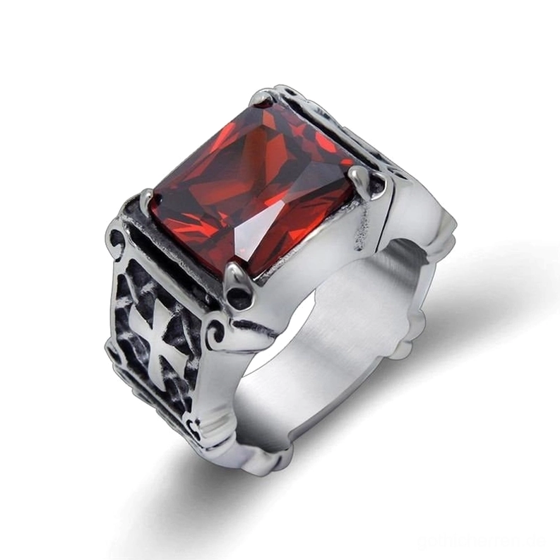 Roter Edelstein keltischer Kreuz Gothic Ring Seitenansicht geschnitzte Kreuzmuster facettierte Spannungsfassung vintage Silberton