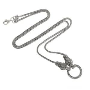 S925 Sterlingsilber Gothic Foxtail-Kette mit Markasit-Verschluss, oxidiertes Vintage-Finish in flacher Oberansicht auf weißem Hintergrund, lange gotische Halskette