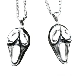 Schreiendes Gesicht Anhänger mit silberner gedrehter Metallkette Draufsicht Flatlage Perspektive Gothic Halskette Edelstahl