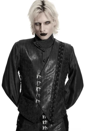 Schwarze asymmetrische Steampunk-Anzugweste mit V-Ausschnitt und Metallkrallenverschlüssen auf männlichem Model, zeigt geknackte Ledertextur und Nadelstreifenmuster-Details im Studio