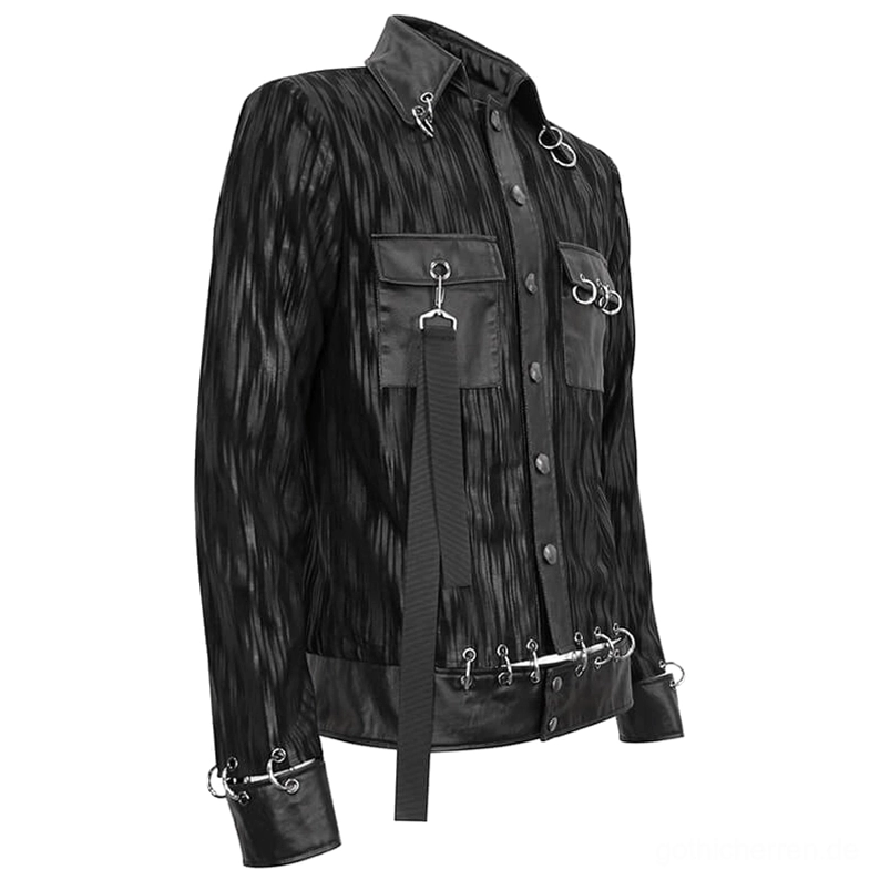 Drei-Viertel-Seitenansicht der schwarzen Gothic Punk Jacke auf männlichem Modell mit Frontstrap Details und Industrial Metal Hardware