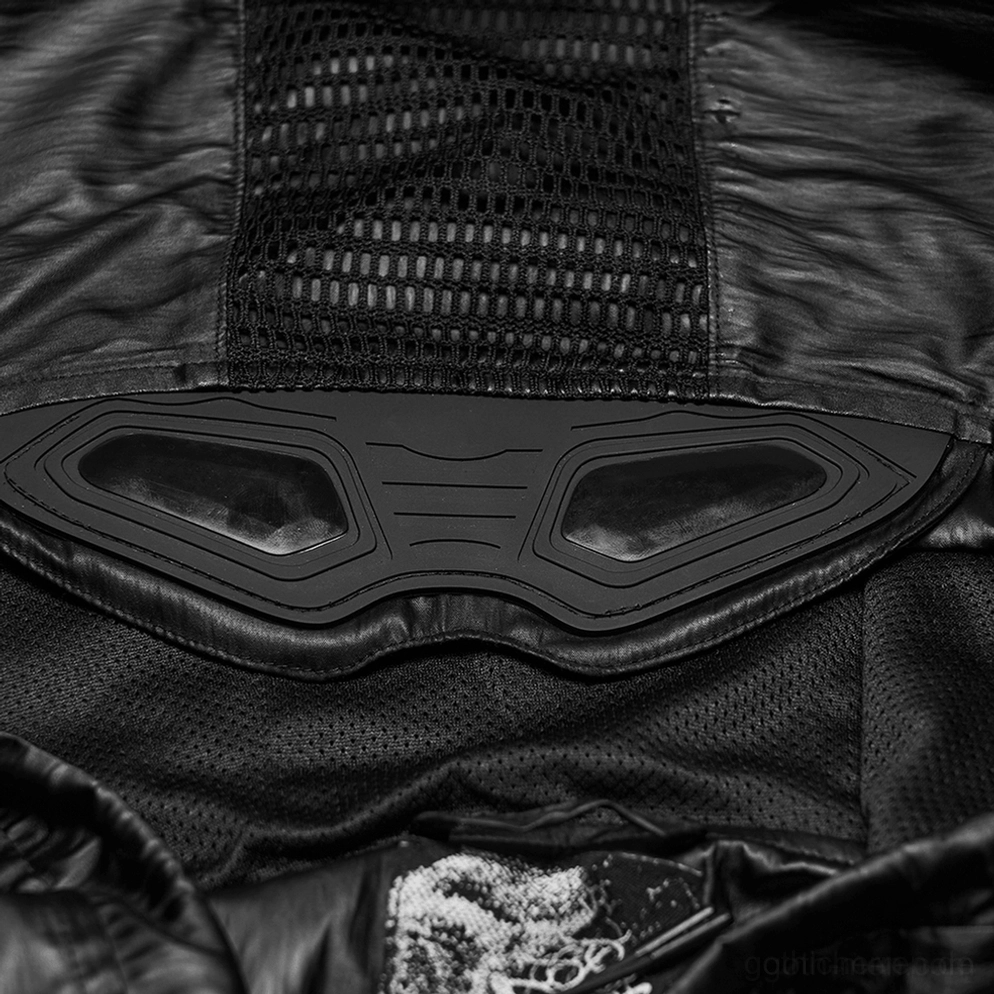 Innenansicht schwarze Cyberpunk-Tactical-Jacke mit gesticktem Totenkopf-Logo, Mesh-Futter und atmungsaktivem Innenmaterial