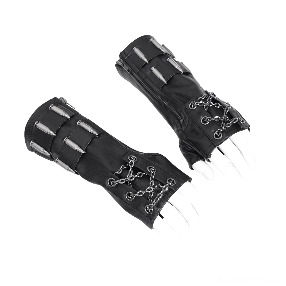 Mannequin-Hände präsentieren schwarze fingerlose Punk Gauntlets mit Metallketten und Bullet-Dekorationen, Reißverschluss an der Seite sichtbar