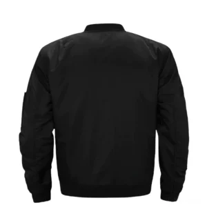 Schwarze Gothic Bomberjacke Rückansicht zeigt gerippte Trims, gesteppte Konstruktion und hochwertige Verarbeitung mit strukturierter Silhouette