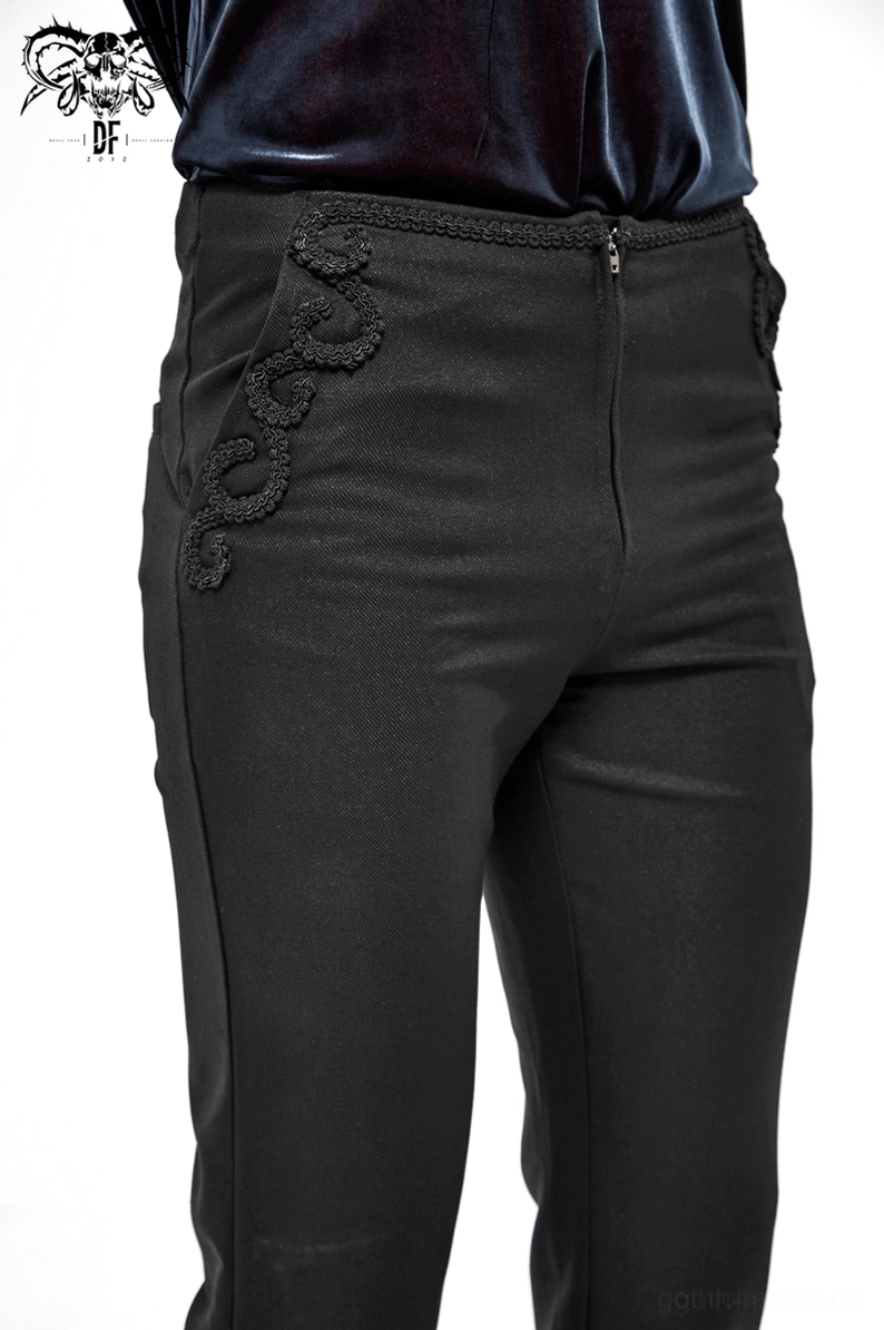 Mehrwinkel-Ansicht schwarze Gothic Cargo-Hose mit Spitzentaschen Metallbeschlag Details Gesamtübersicht