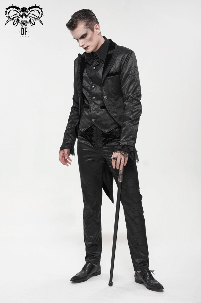 Schwarze Gothic-Schnür-Cargohose Modell-Trageansicht – intricate Jacquard-Muster und samtiger Taille-Schnürdetail auf professionellem Modell