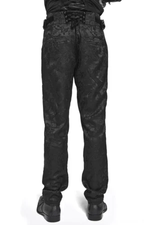Rückansicht schwarzer Jacquard-Brokat Gothic Cargohose mit Schnürloch-Taille und taillierter Beinform im Studio