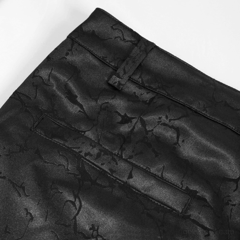 Schwarze Gothic-Cargohose Taille-Nahansicht – samtiger Schnürdetail, Stoff-Gürtelschlaufen und krackliges Jacquard-Muster-Konstruktion